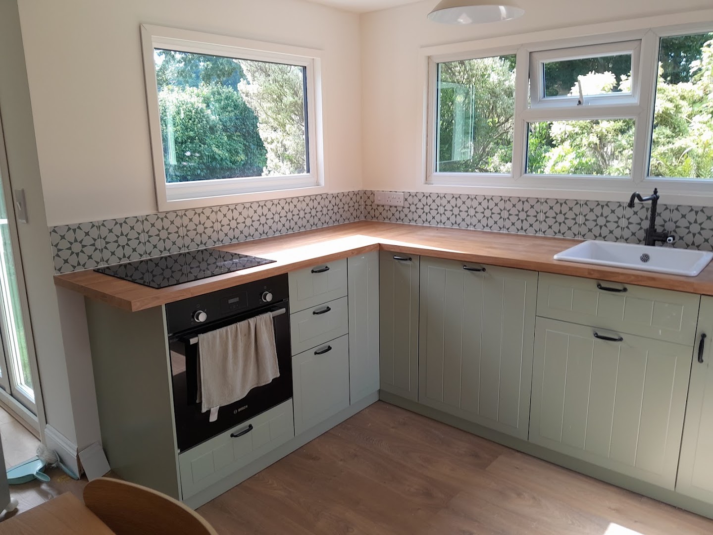 CP TILING & BATHROOMS — Photos 12