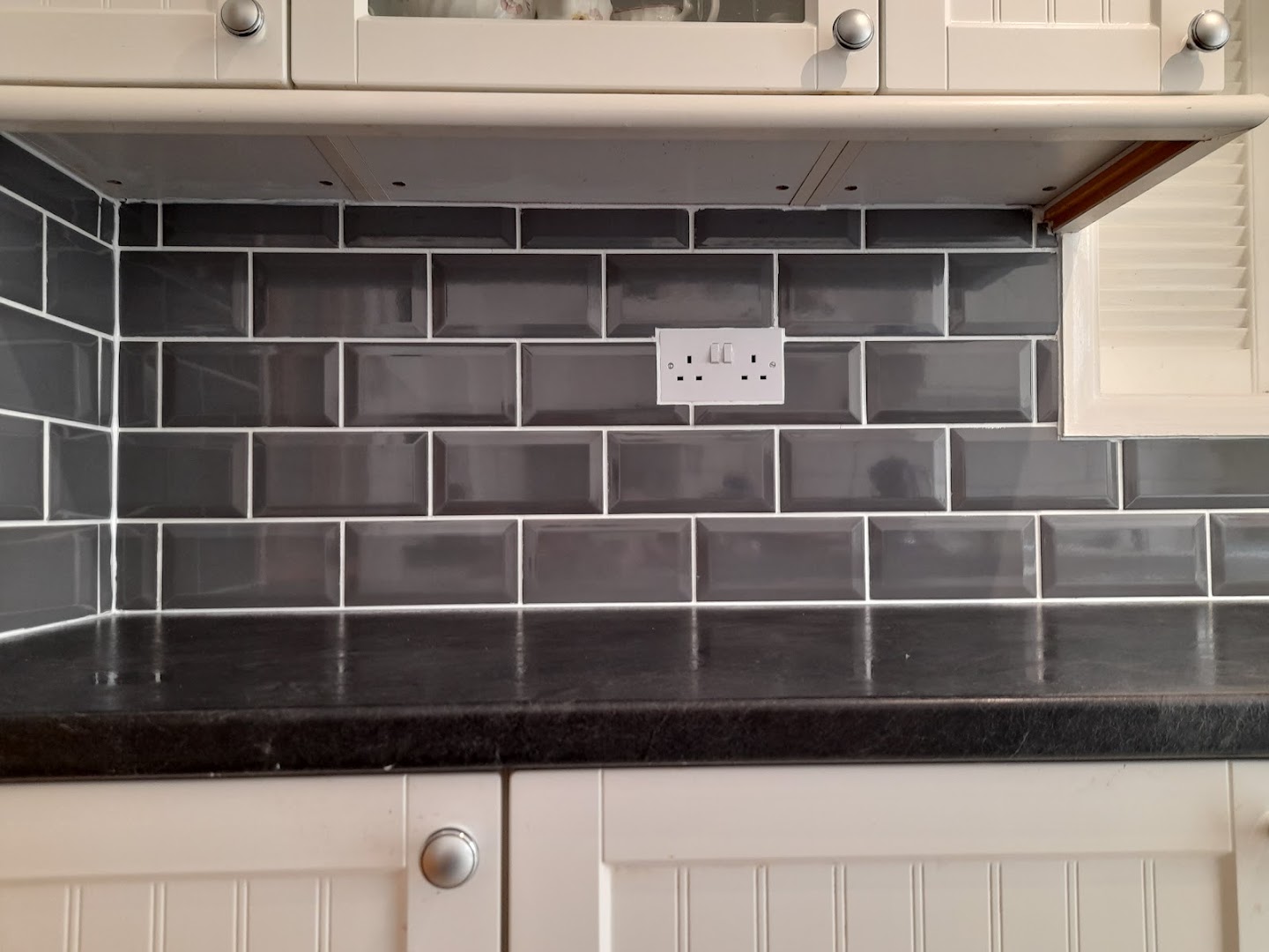 CP TILING & BATHROOMS — Photos 7