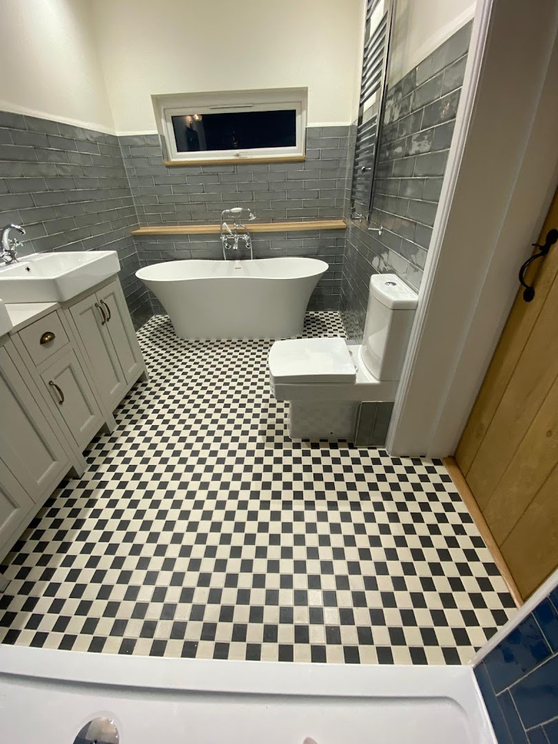CP TILING & BATHROOMS — Photos 1